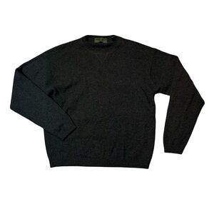 Embassy Row mens L Large charcoal gray solid 100% cashmere crewneck sweater EUC